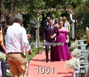 1051-2 - Image 1